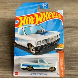 Hot Wheels Custom 72 Chevy Luv PickUp 1972 Chevrolet Truck Hotwheels 2024 New